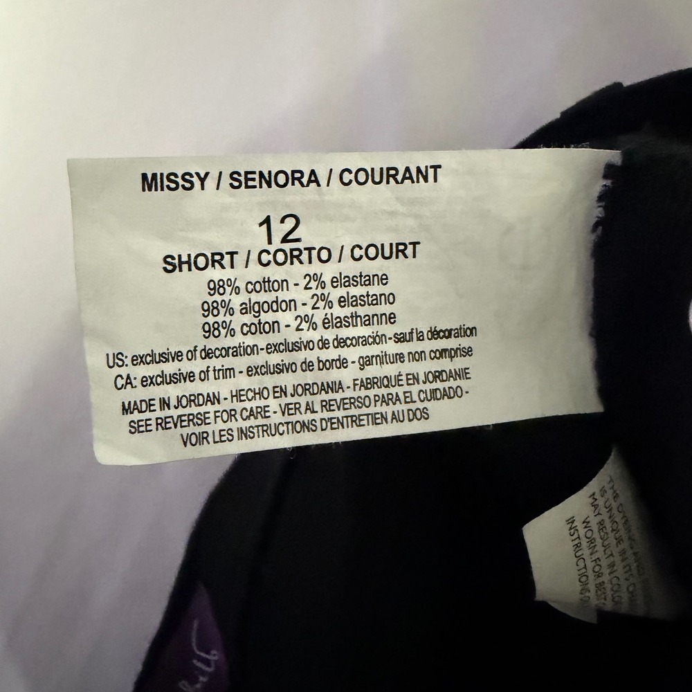 Gloria Vanderbilt Amanda Tapered Leg Jeans Black Classic Rise Women 12 Short NWT - Picture 8 of 9